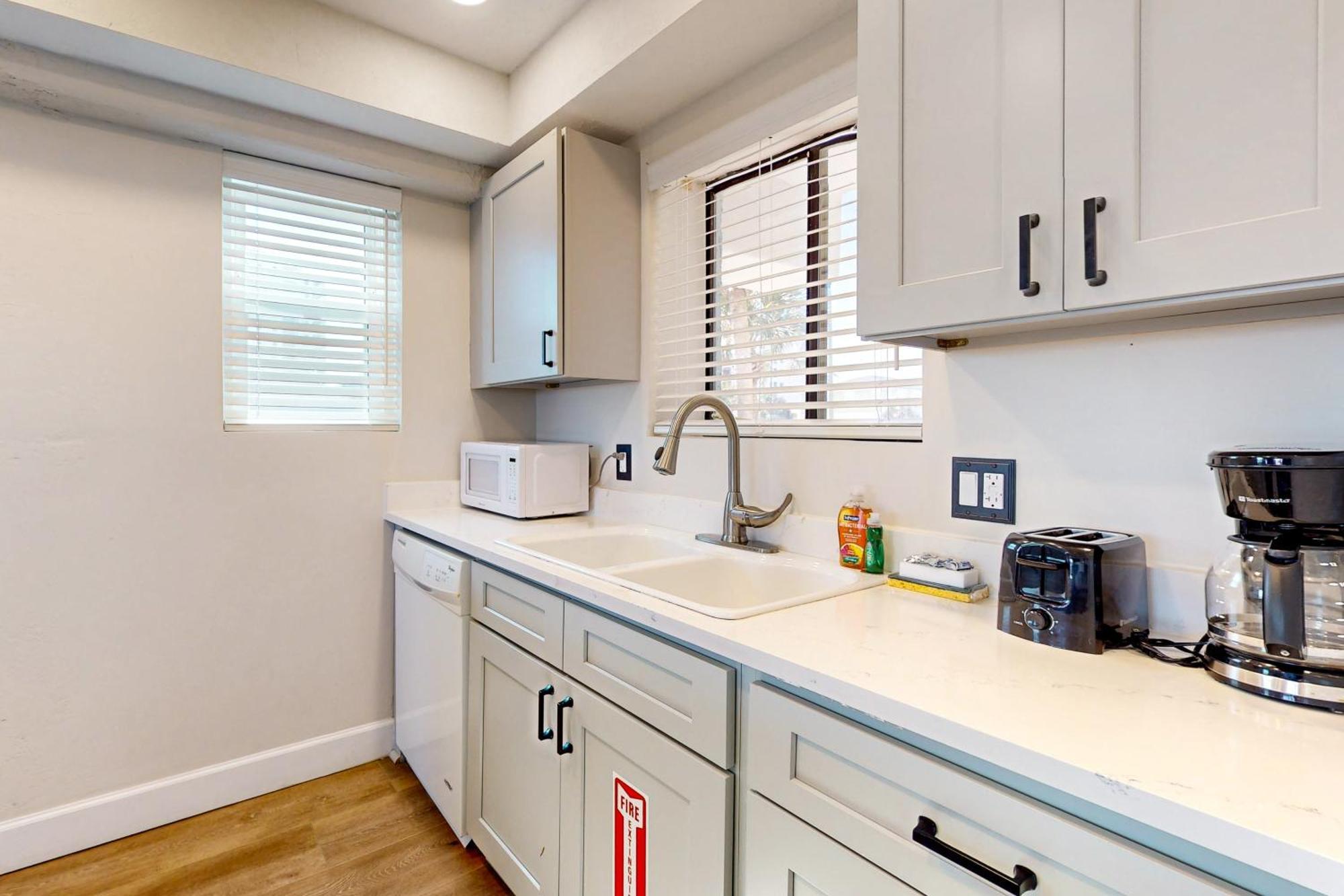 Jax Beach Oceanfront Getaway Jacksonville Beach Rom bilde